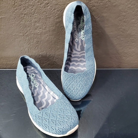 Skechers memory foam Women's Blue  Slip-On Shoes - Picture 4 of 9